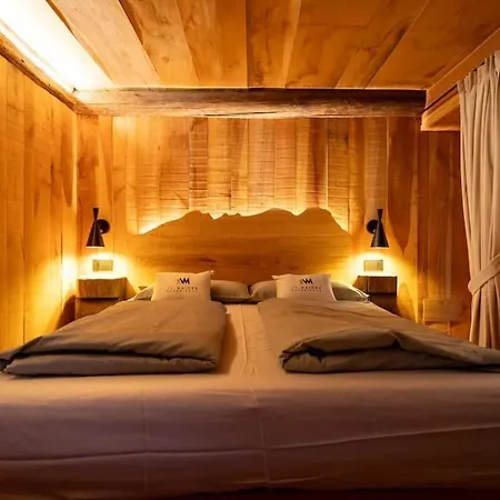 Ad Maiora Walser With *