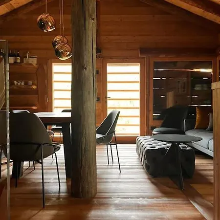 Ad Maiora Walser With