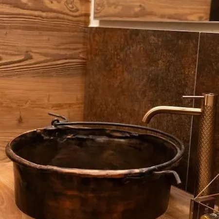 Chalet Ad Maiora Walser With Alagna Valsesia